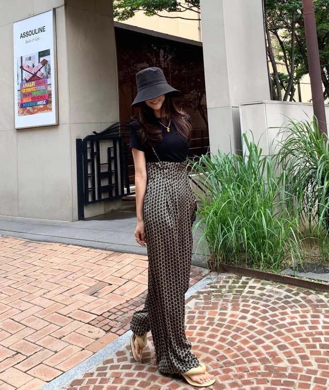 【F034258】夏天高腰垂感印花吊帶闊腿褲250325