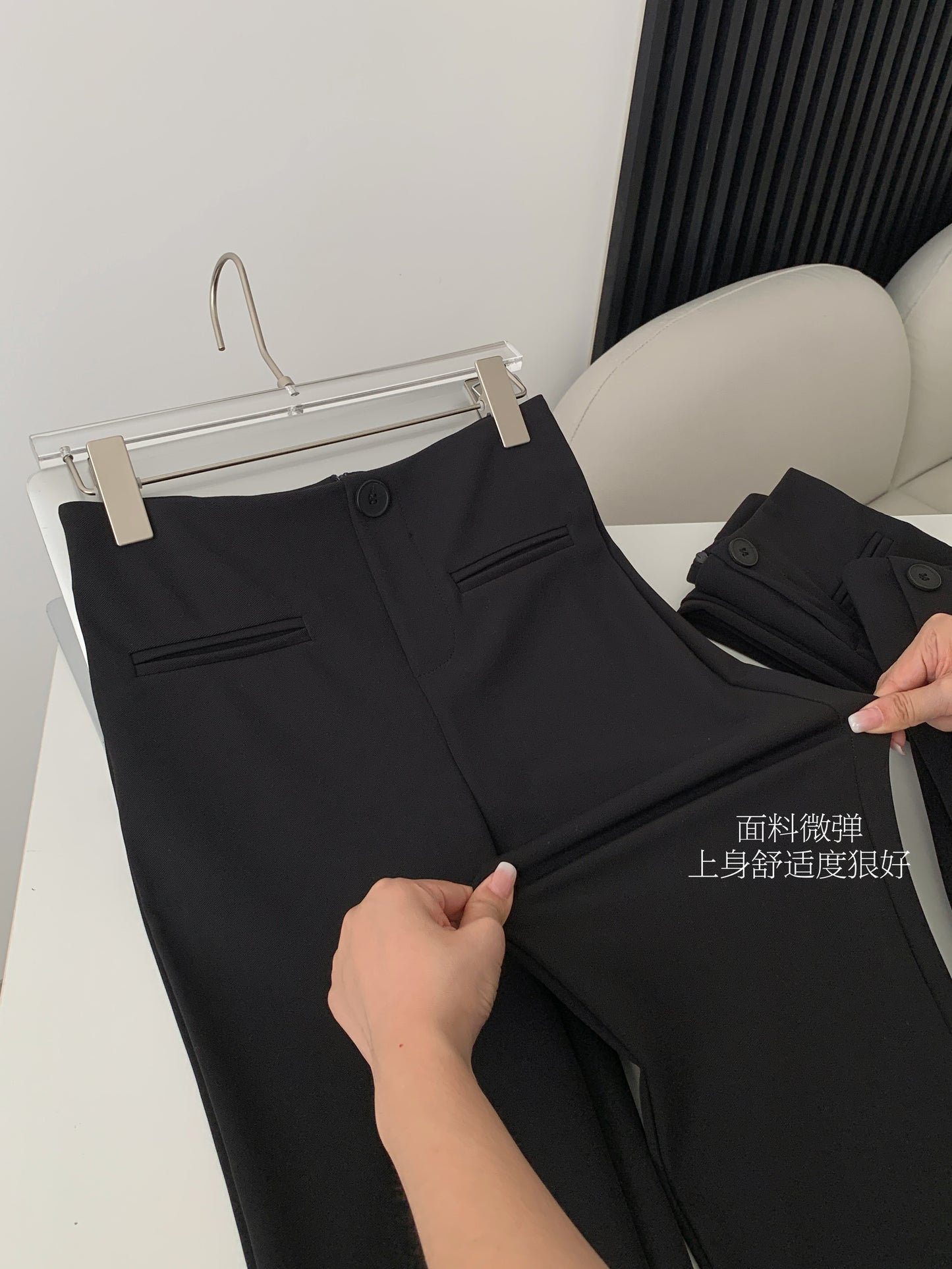 【F60172】實拍S~XL早春超顯瘦高腰黑色微喇叭褲/加絨款(微彈,後開隱形拉鍊)250218
