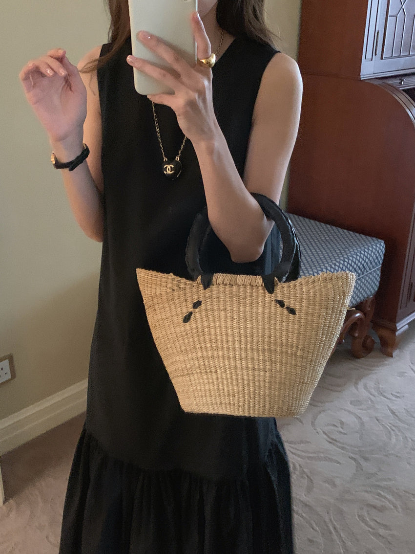 【F60321】實拍法式優雅復古寬鬆露背洋裝250408