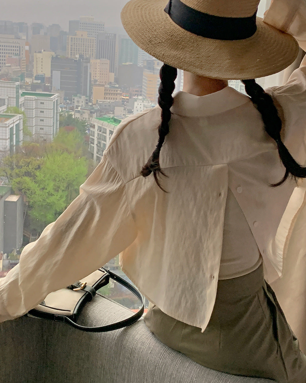 【F01212】早春小眾後背開叉設計長袖短版襯衫250113