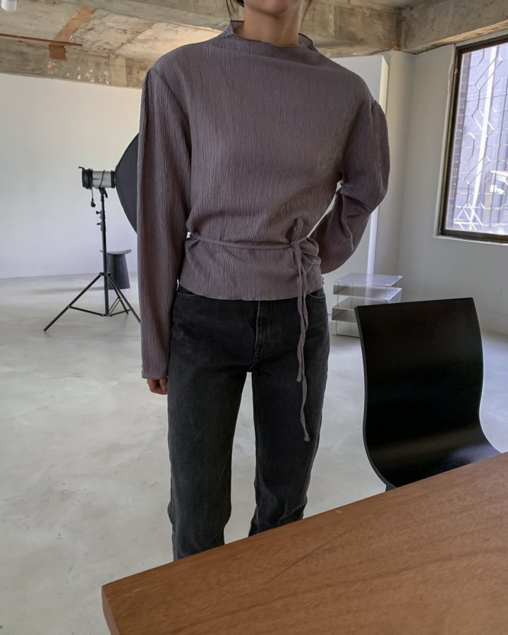 【F034261】法式氣質優雅小立領褶皺上衣250325
