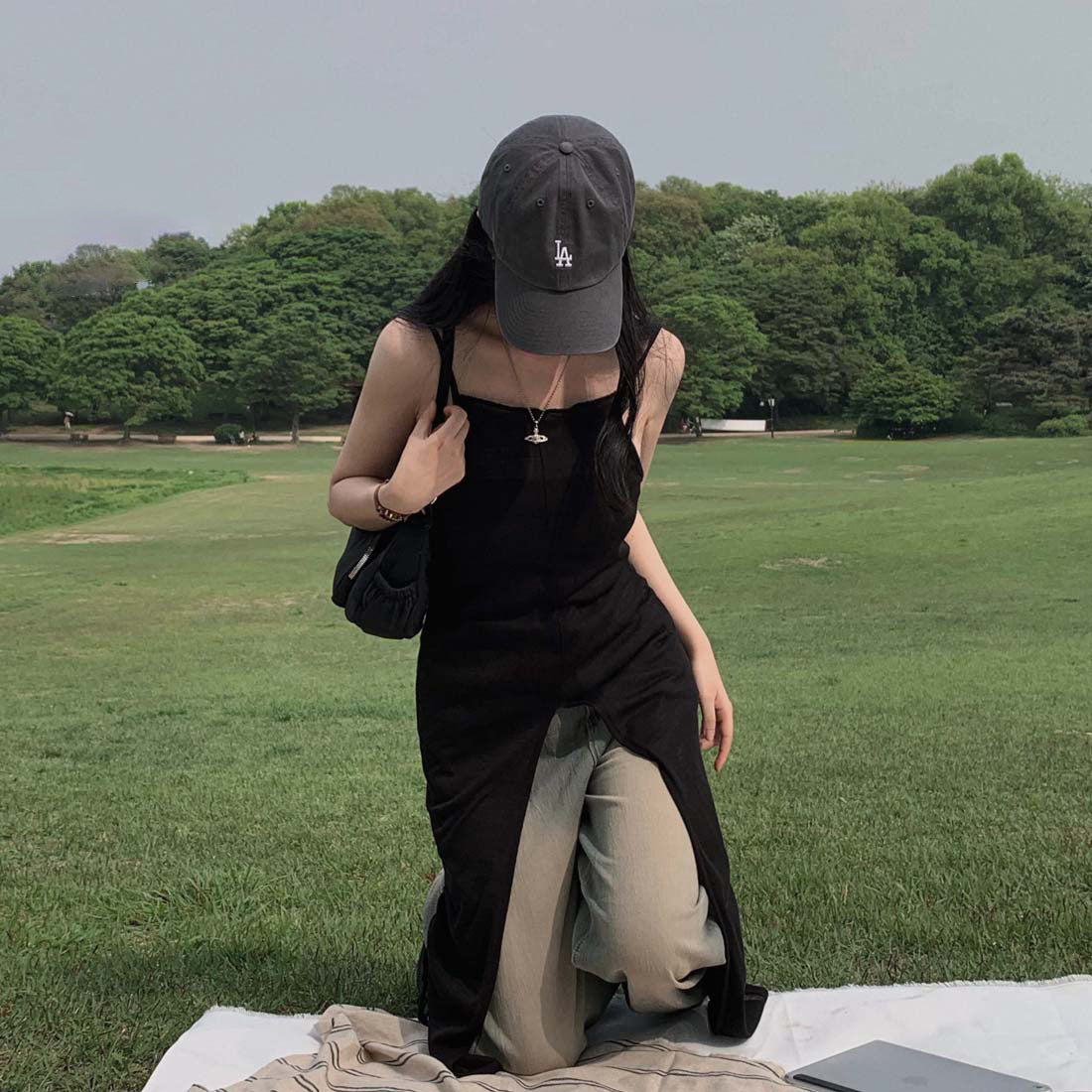 【F032288】韓國ins法式氣質開叉設計針織抽繩長吊帶洋裝250311