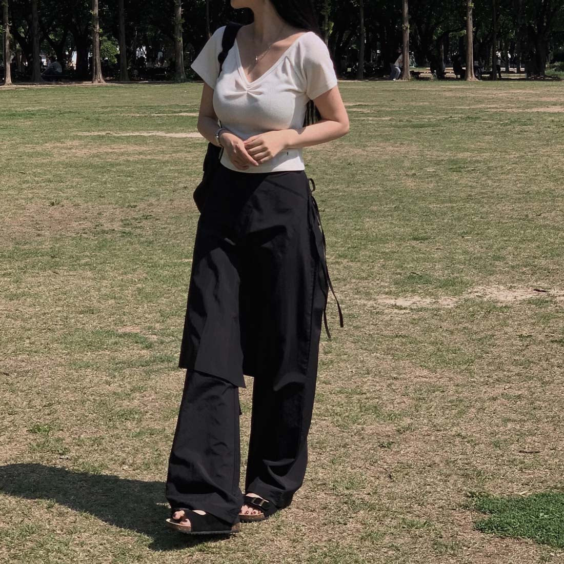 【F032287】韓國小眾設計款裹身圍裙假兩件休閒褲(後鬆緊腰)250311