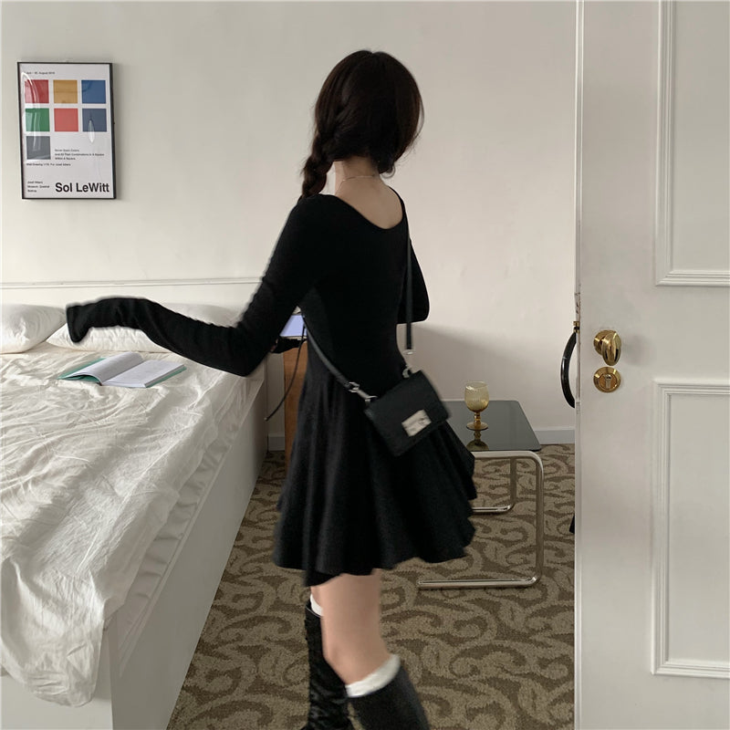 【F60220】實拍微設計不規則V領收腰洋裝250225