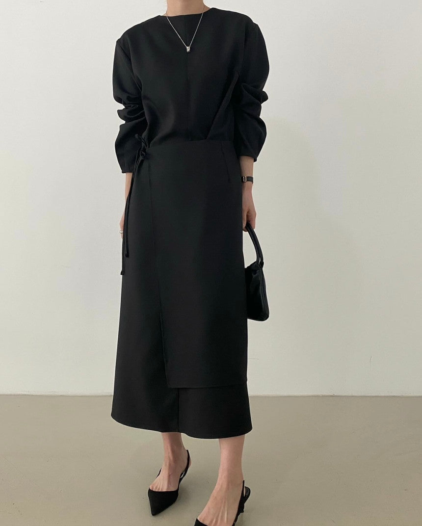 【F60737】極簡層次・圓領洋裝與綁帶圍裙兩件式套裝260928