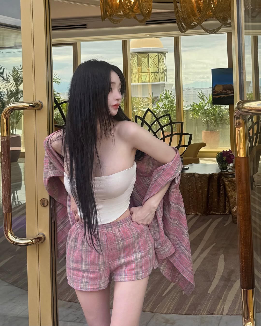 【F60298】韓國慵懶風氣質寬鬆格子襯衫+短褲 套裝250401
