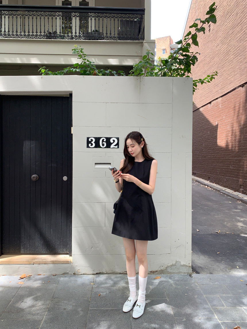 【F60294】韓國法式簡約圓領氣質小洋裝250401