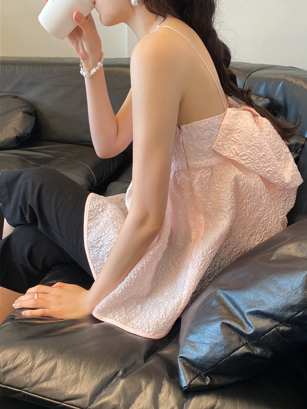 【F60377】實拍韓國設計粉色肌理蝴蝶結吊帶上衣250512