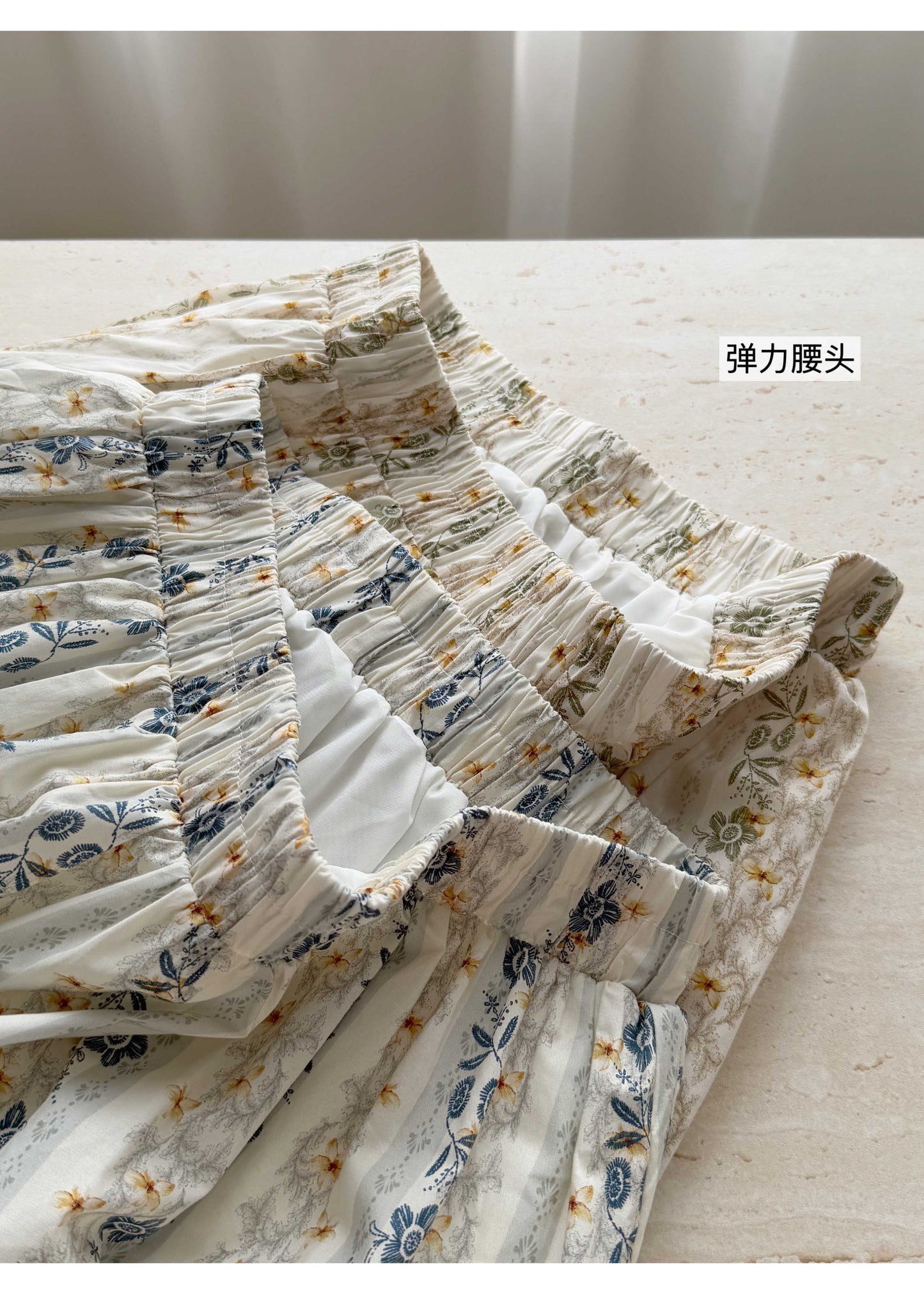 【F60365】實拍夏季小眾碎花洋裝三件組|不規則上衣+a字裙+斜背包250512
