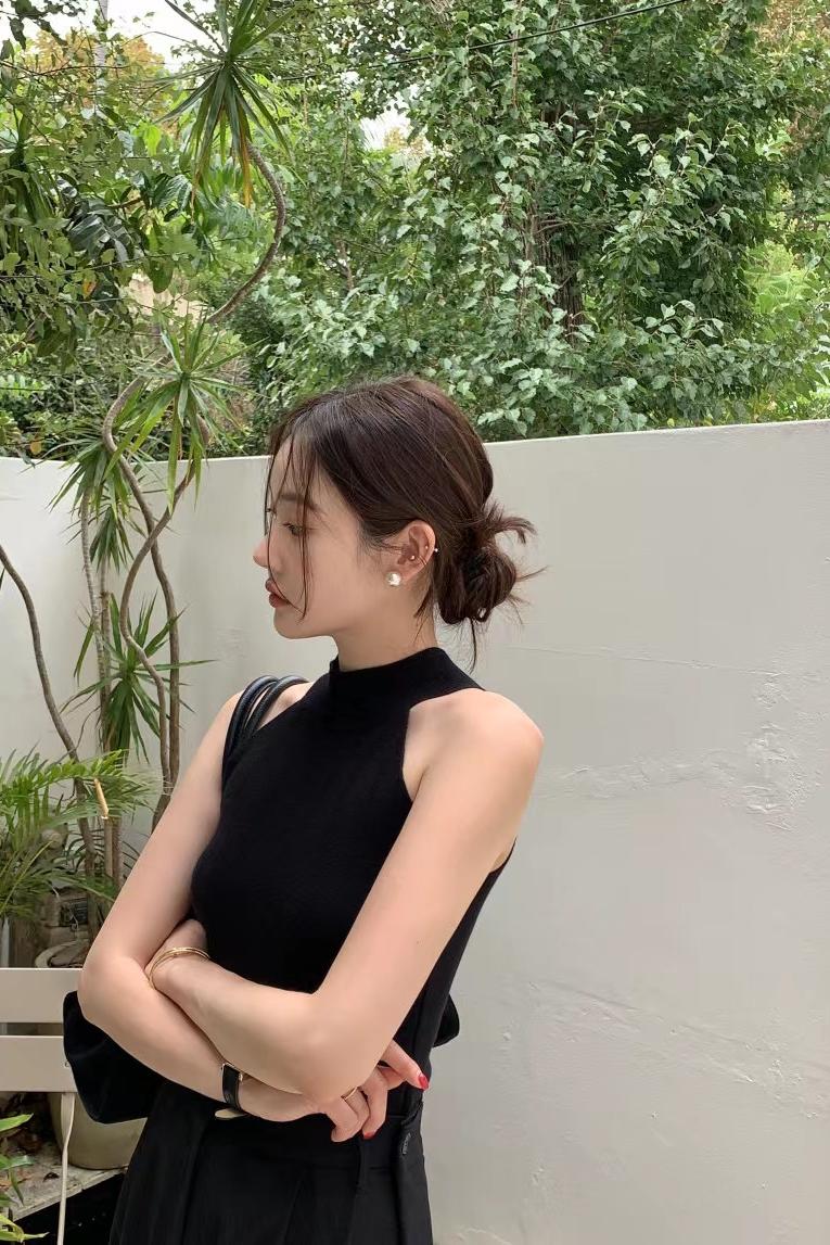 【F60409】韓國氣質簡約掛脖針織背心250526