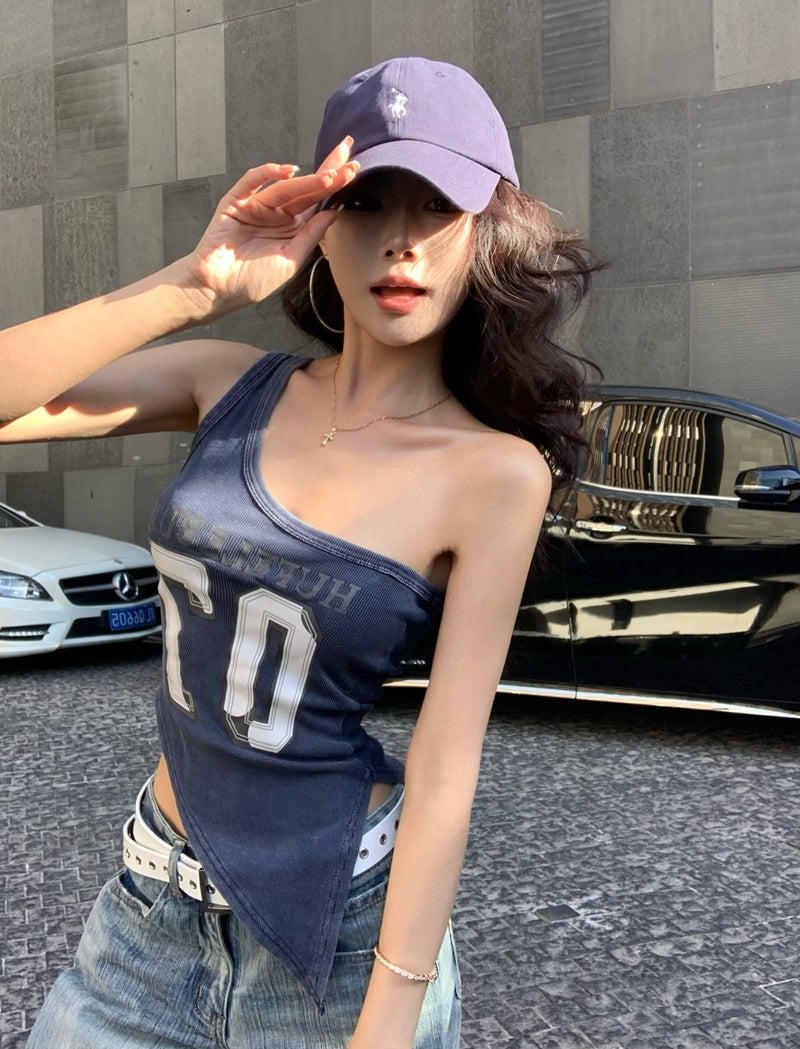 【F60434】實拍美式辣妹斜肩不規則洗舊印花背心250609