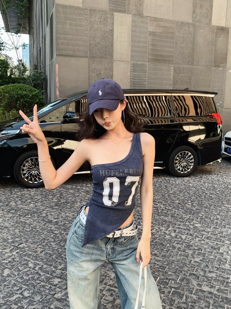 【F60434】實拍美式辣妹斜肩不規則洗舊印花背心250609