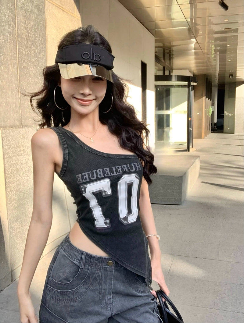 【F60434】實拍美式辣妹斜肩不規則洗舊印花背心250609