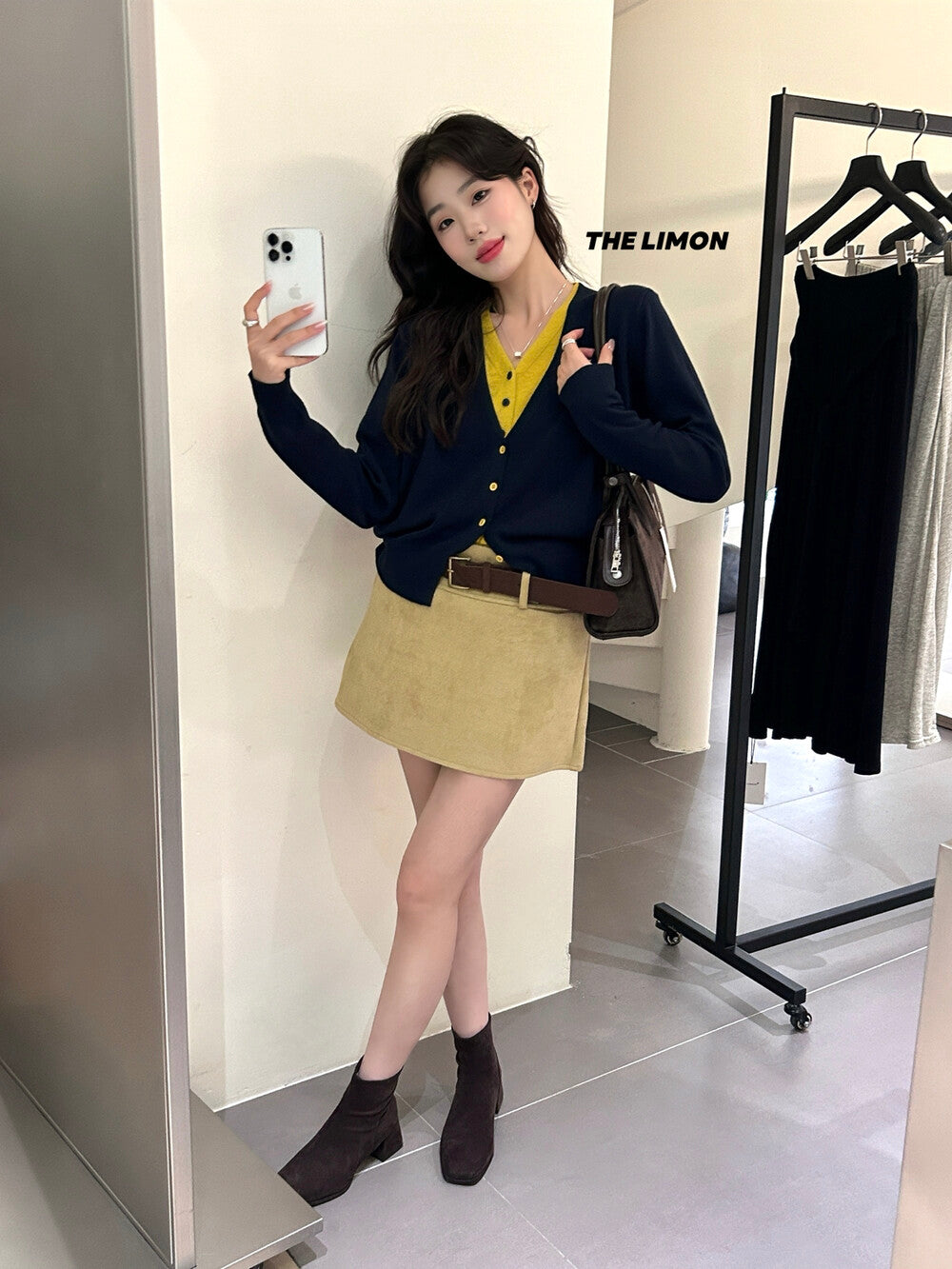 【L9238】實拍檸檬秋季質感鹿皮絨簡約復古短裙女+腰帶250915