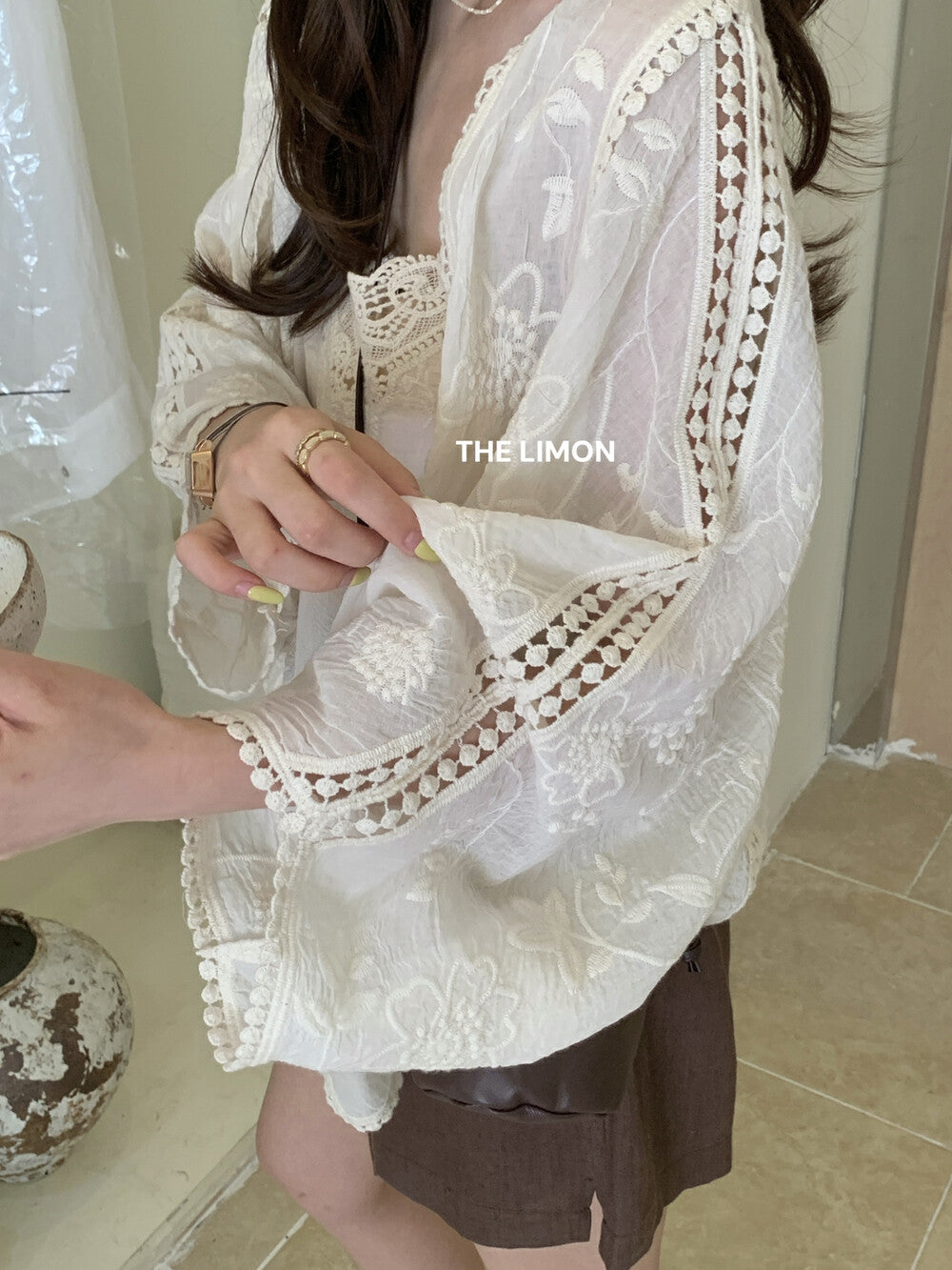 【L8661】實拍檸檬夏秋高級感刺繡防曬衫+吊帶背心套裝250915