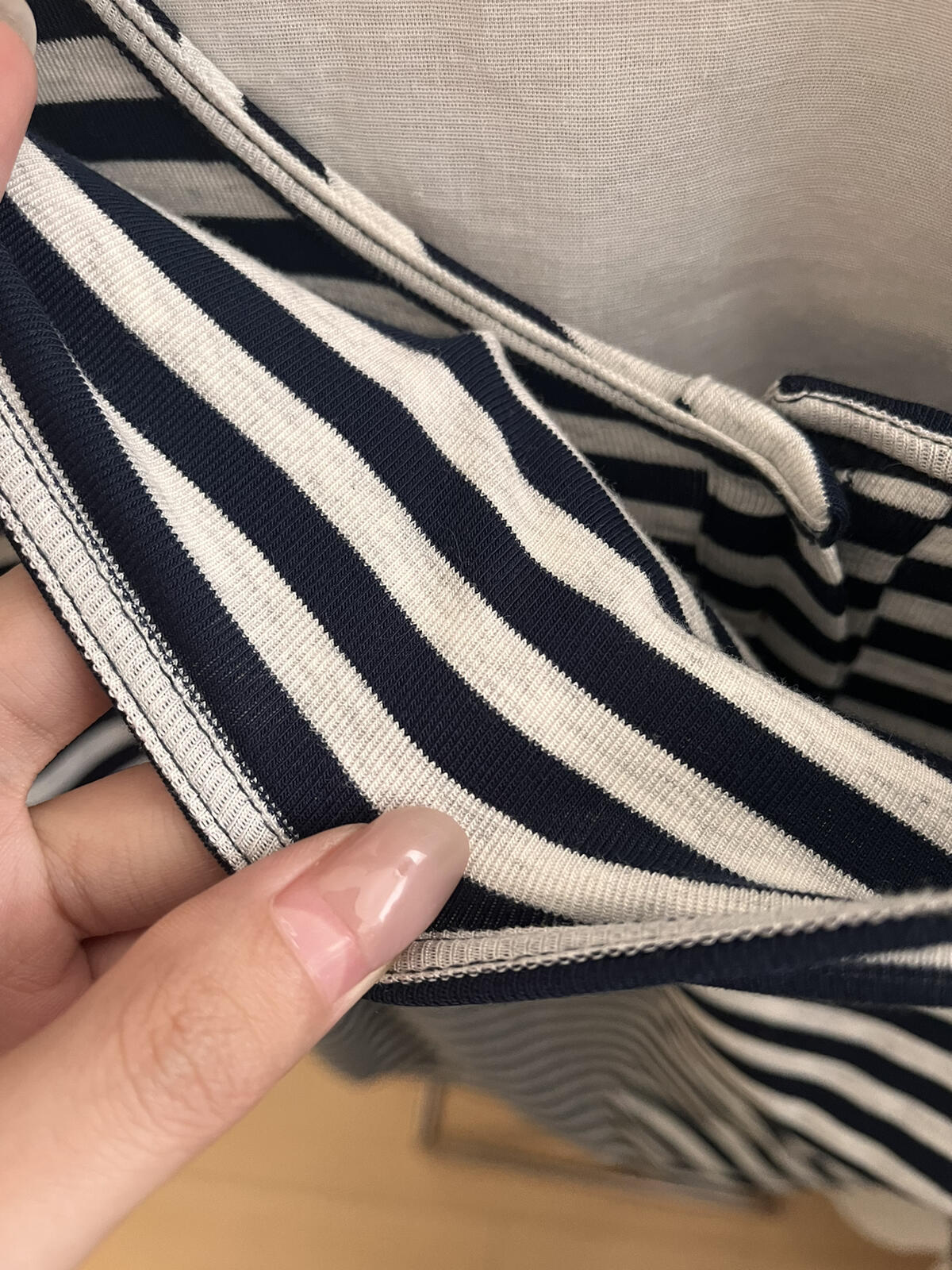 【L2172】實拍初秋圓領刺繡棉質條紋長袖T恤250923