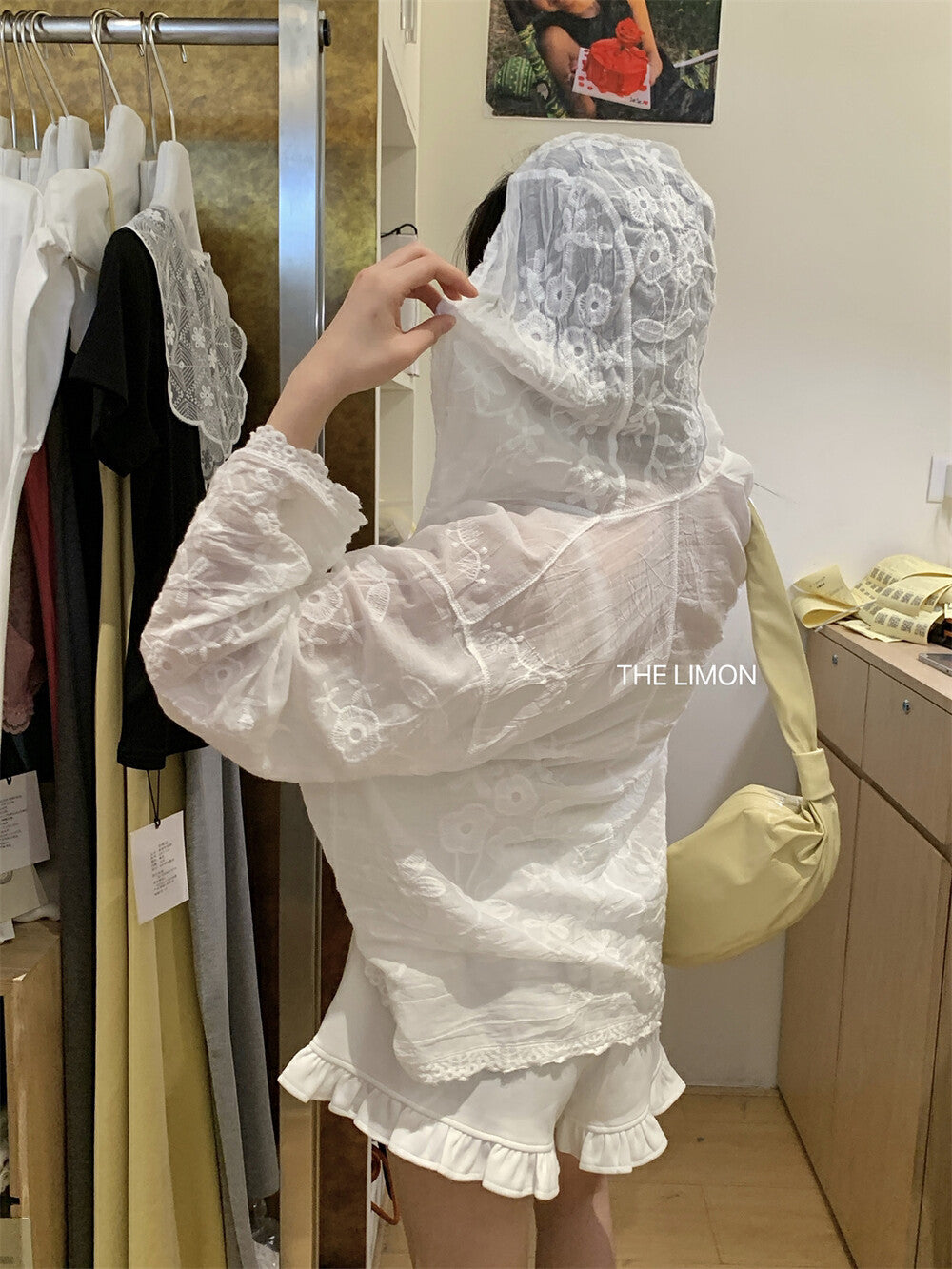 【L8509】實拍檸檬春夏蕾絲刺繡連帽長袖襯衫250414