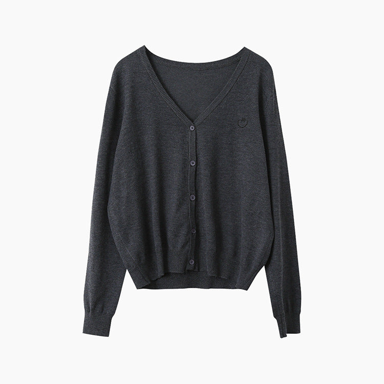 【LD3188】實拍初秋刺繡笑臉氣質針織外套(含羊毛6%)
250922