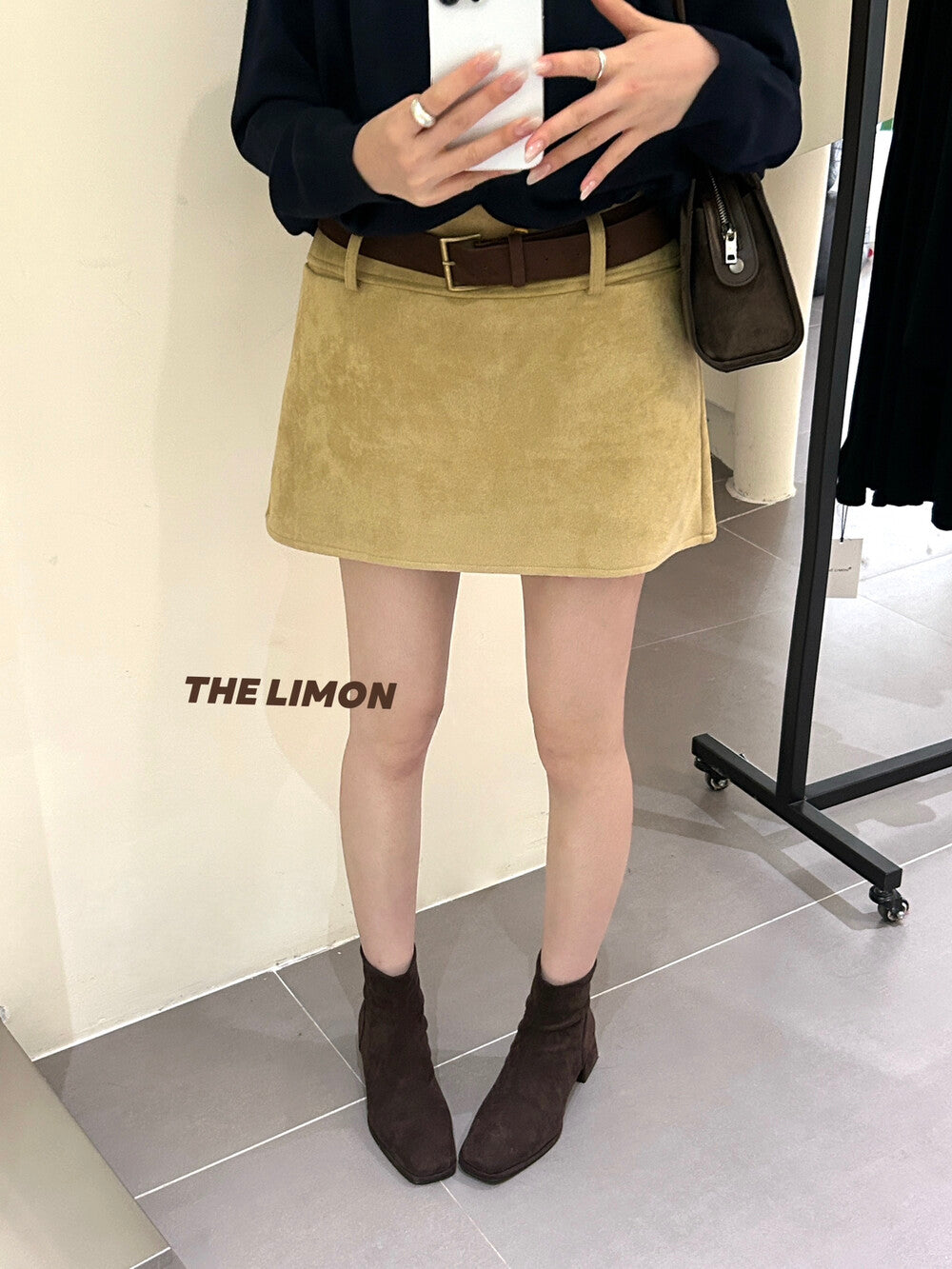 【L9238】實拍檸檬秋季質感鹿皮絨簡約復古短裙女+腰帶250915
