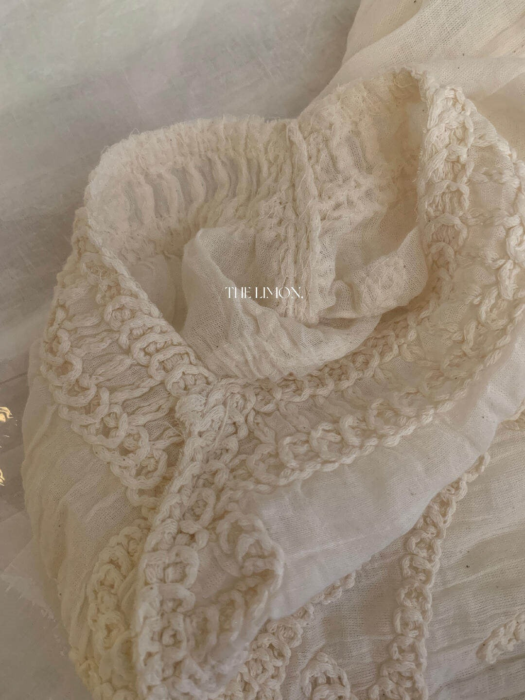 【L10711】法式浪漫仙女系🕊️重工精緻刺繡披肩+無袖蕾絲背心套裝260526