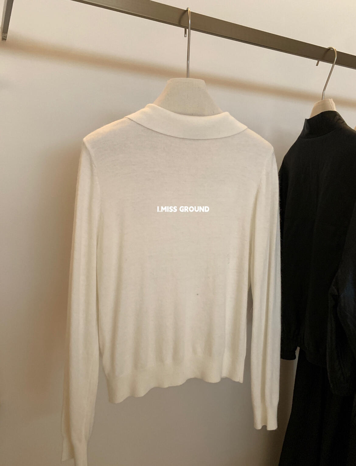 【L0899】實拍秋冬polo領小狗刺繡氣質針織衫(羊羔毛4%+兔絨11%)
250923