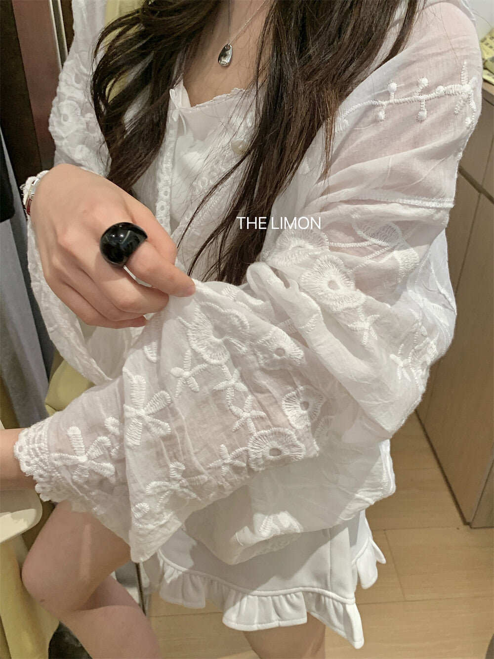 【L8509】實拍檸檬春夏蕾絲刺繡連帽長袖襯衫250414