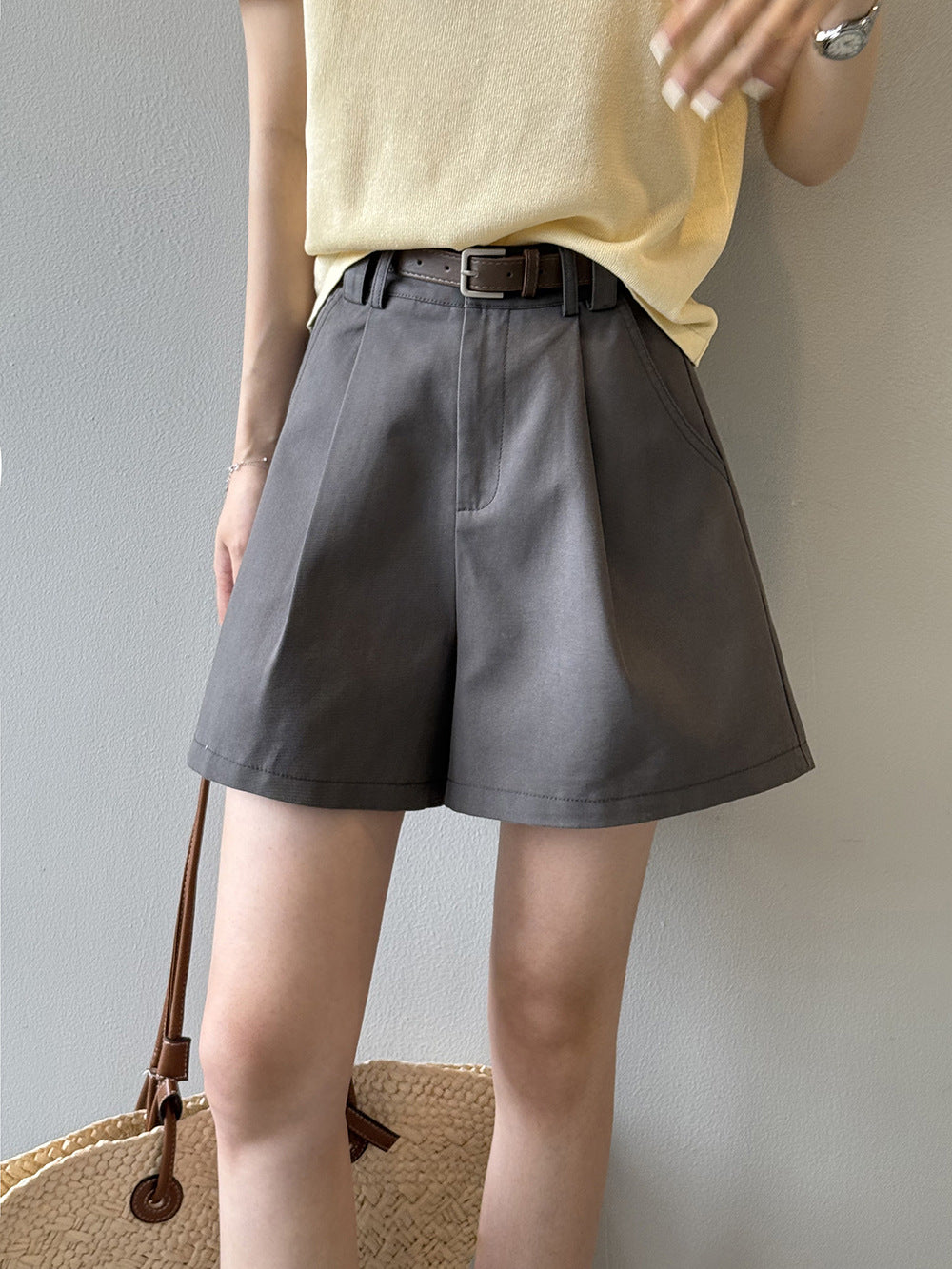 【Y82325】實拍S~XL夏季氣質休閒|高腰西裝顯瘦短褲(含腰帶)250424