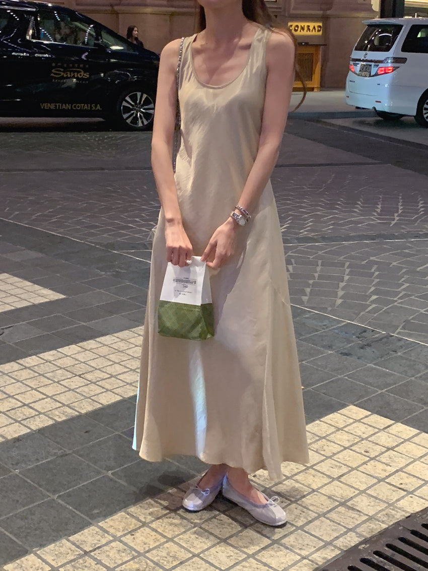 【F60320】實拍法式優雅簡約緞面絲滑洋裝 3色250408