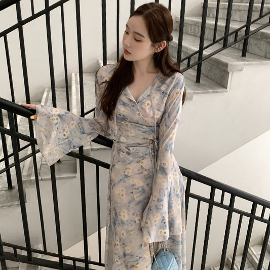 【F03134】韓國復古氣質温柔性感度假藍色碎花一片式喇叭袖連衣裙240308