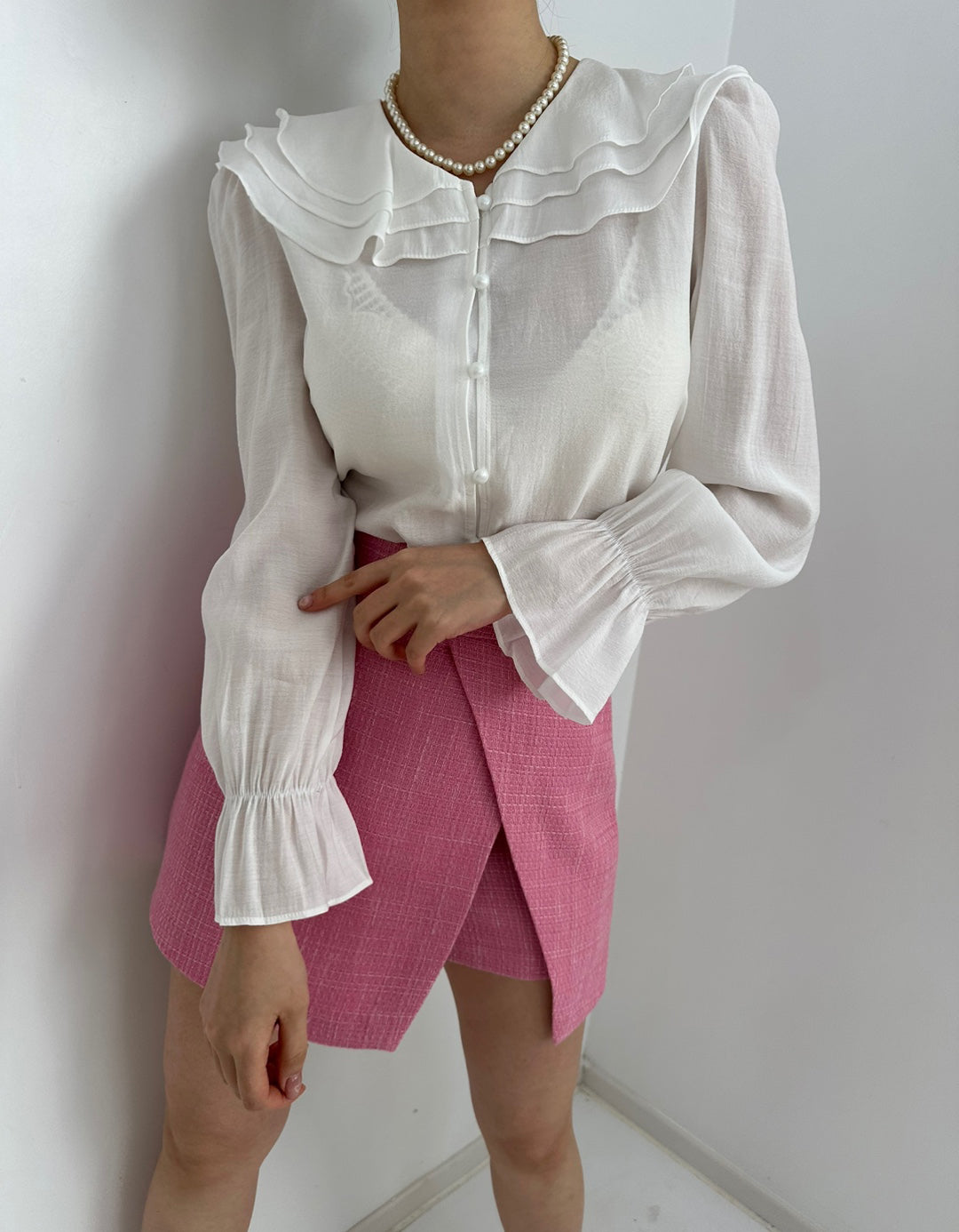 【F03212】韓國春夏法式温柔荷葉娃娃領天絲雪紡長袖襯衫240318