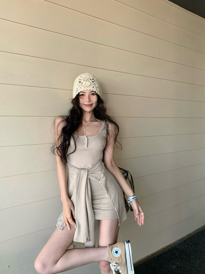 【F60441】實拍夏季辣妹修身假2件顯瘦吊帶洋裝（含胸墊）250609