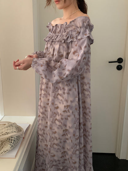 【F60658】夏日入秋度假・一字領荷葉拼接碎花長洋裝260825