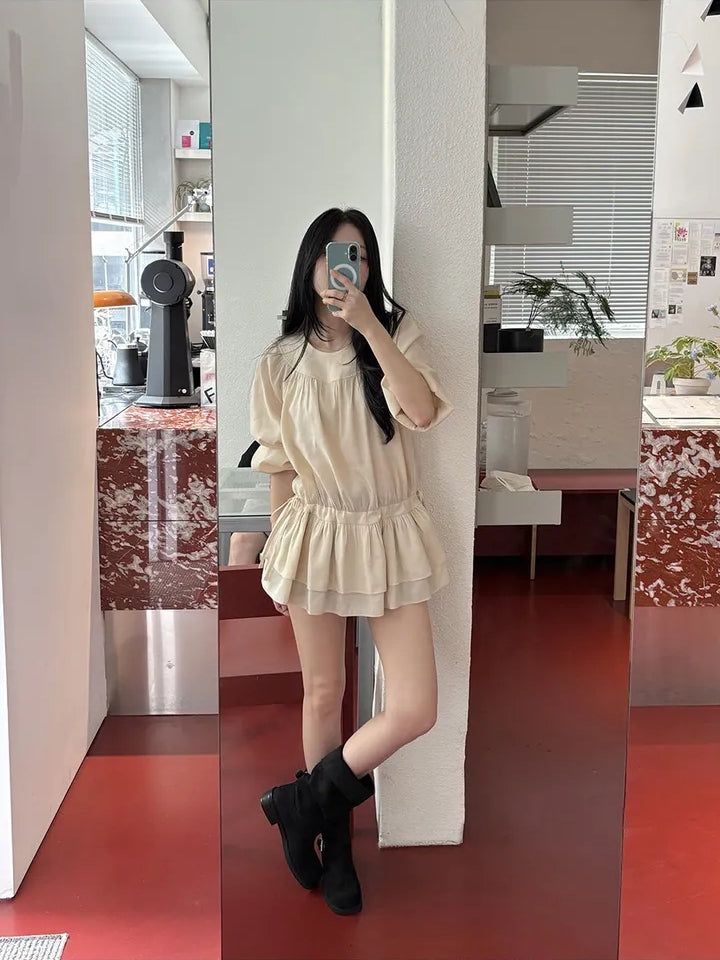 【F60726】法式甜美・圓領抓皺抽繩縮腰長袖短洋裝260928
