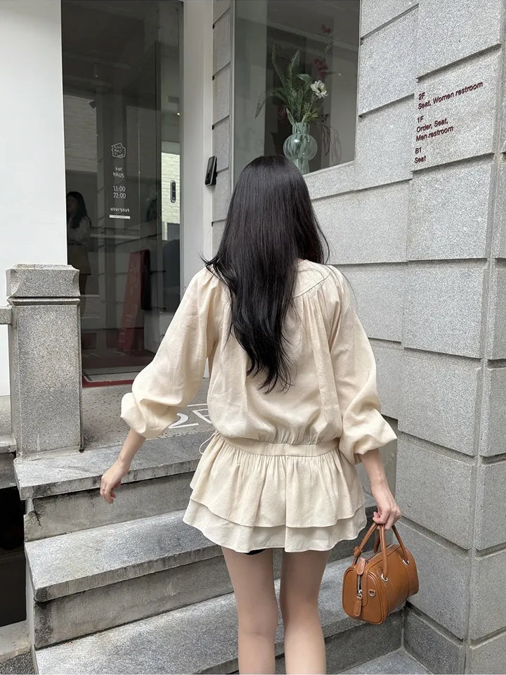 【F60726】法式甜美・圓領抓皺抽繩縮腰長袖短洋裝260928