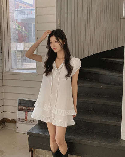 【F60627】小隻女專屬甜美🤍溫柔雙層荷葉邊綁帶半開領連身洋裝260609