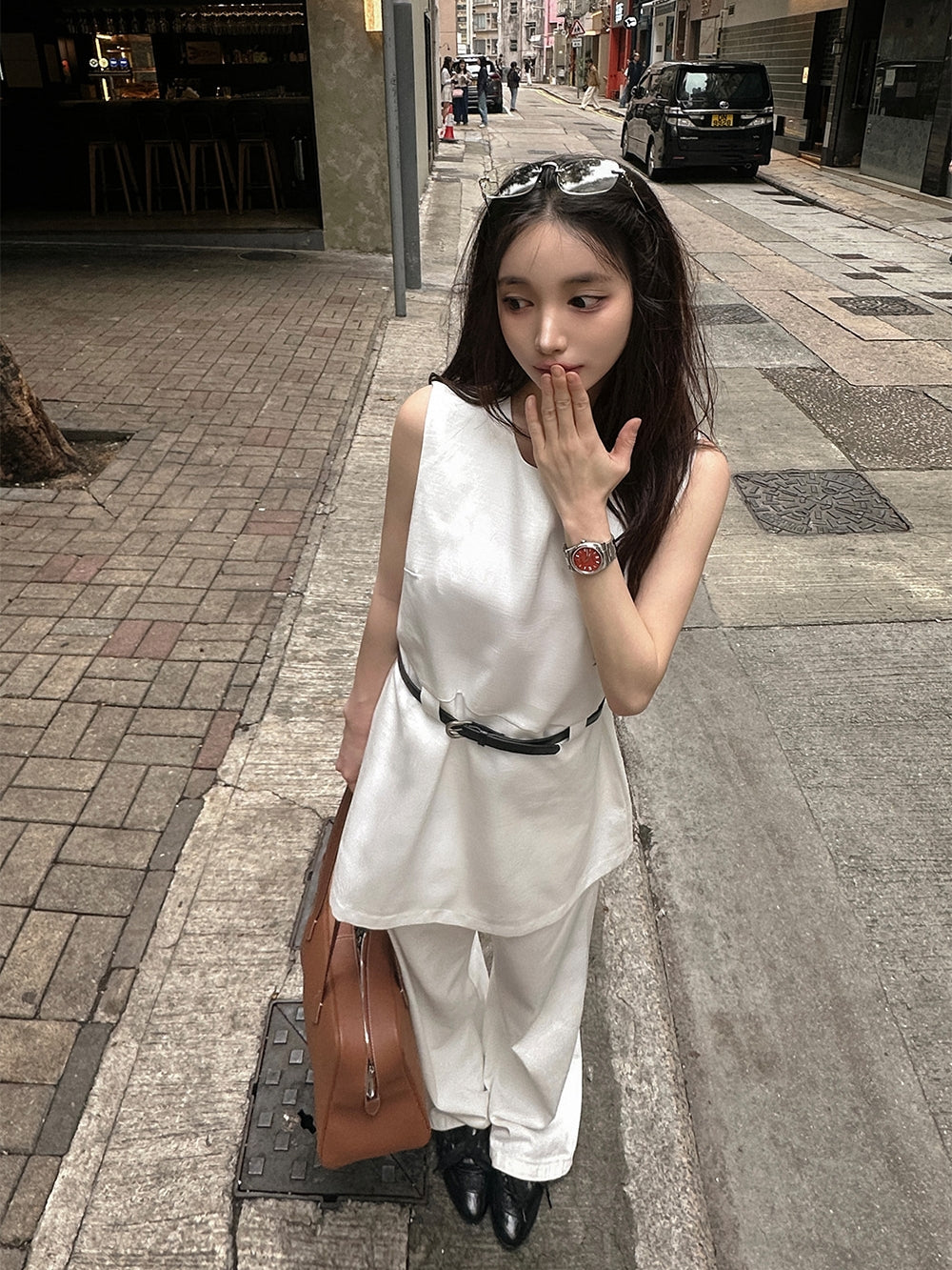【F60597】復古極簡穿搭🖤小眾圓領無袖背心長上衣(附腰帶)260504