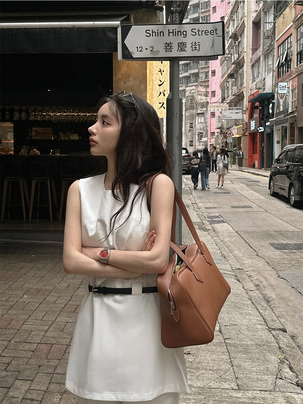 【F60597】復古極簡穿搭🖤小眾圓領無袖背心長上衣(附腰帶)260504