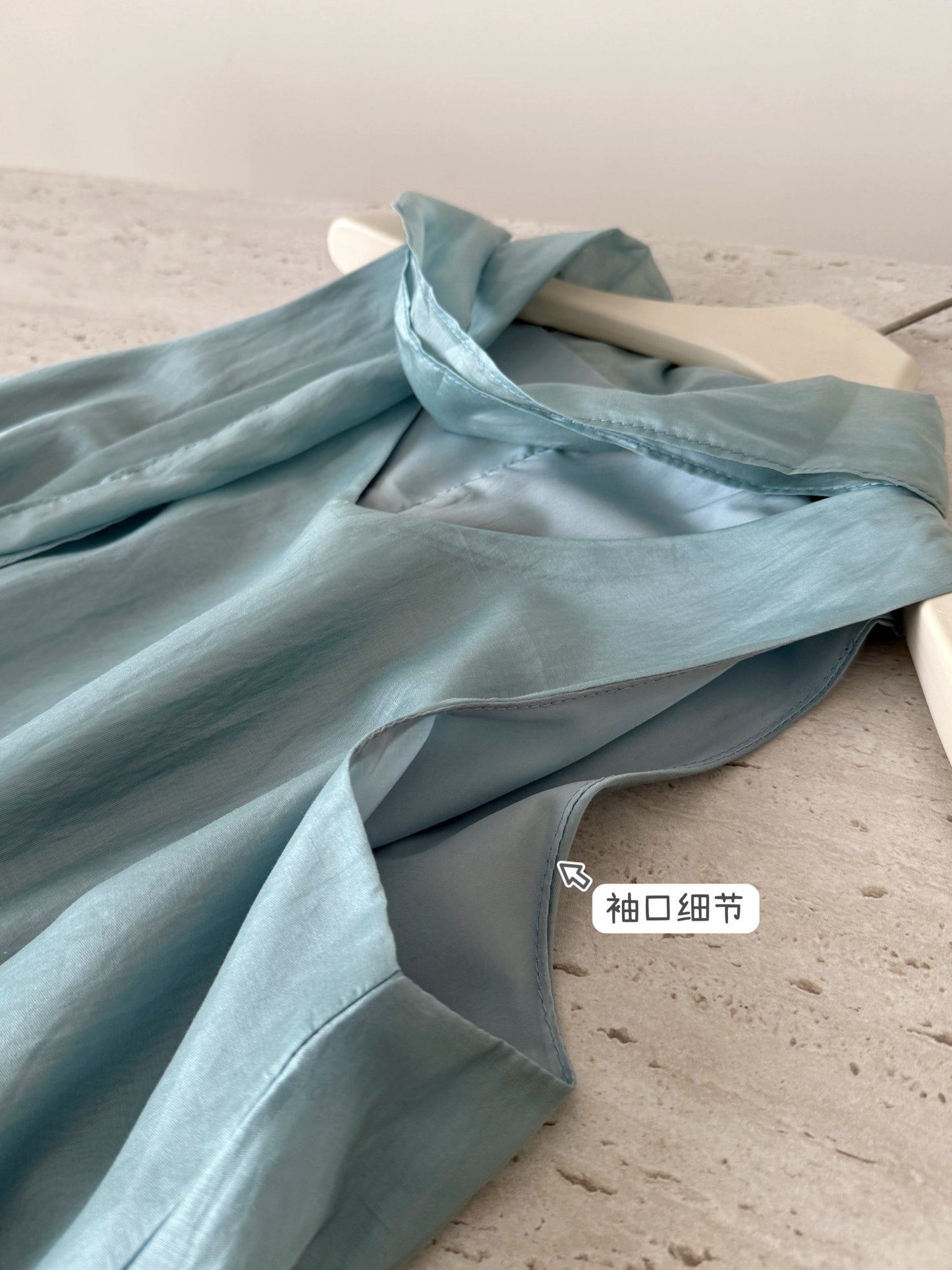 【F60585】實拍清冷感高級氛圍☕氣質飄帶無袖上衣+白色垂墜感寬褲 套裝260504
