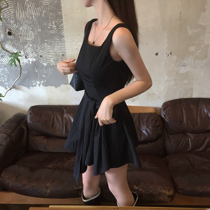 【F60574】甜美初戀感🎀前後皆可綁帶蝴蝶結氣質連身短洋裝260504