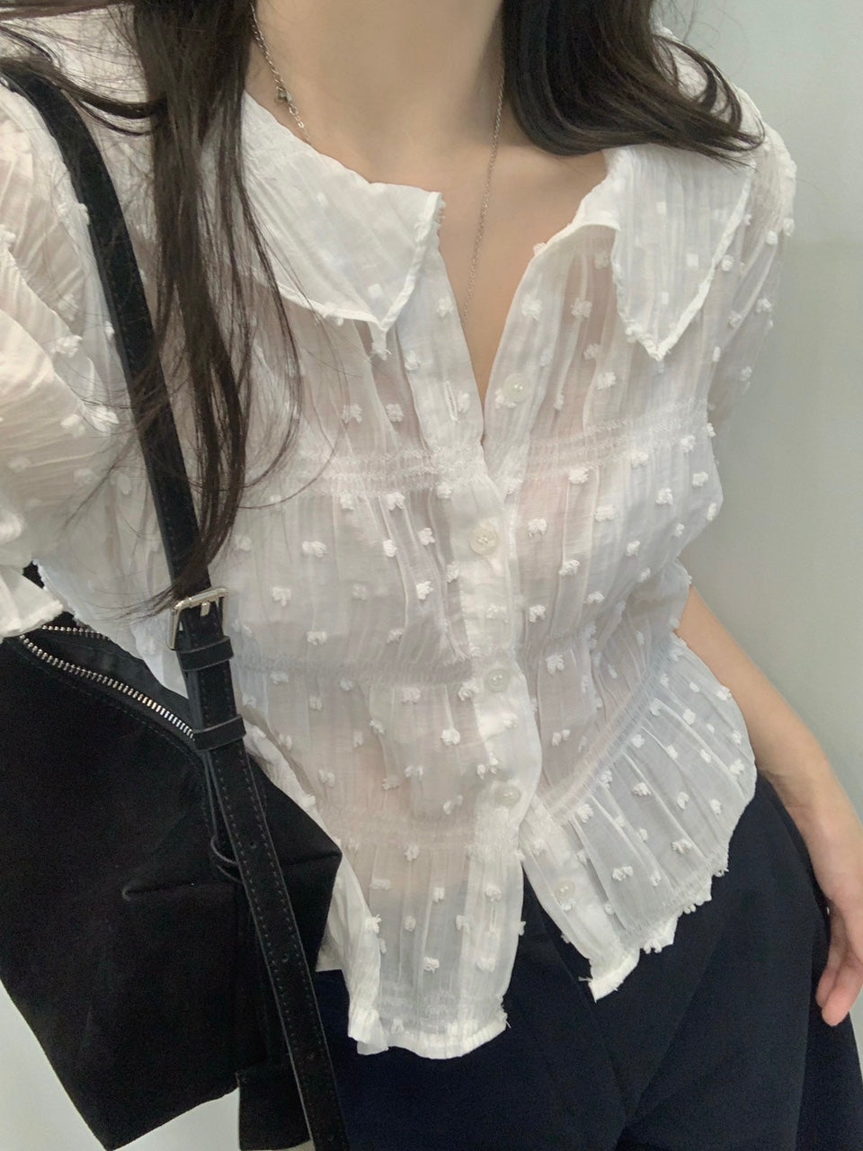 【F60636】法式甜美純慾風🤍氣質提花抓皺設計薄款雪紡短袖襯衫上衣260713