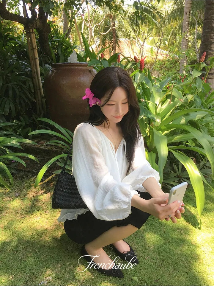 【F60703】法式溫柔・木耳邊綁帶寬鬆長袖襯衫260914