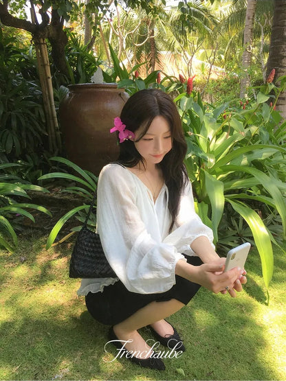 【F60703】法式溫柔・木耳邊綁帶寬鬆長袖襯衫260914