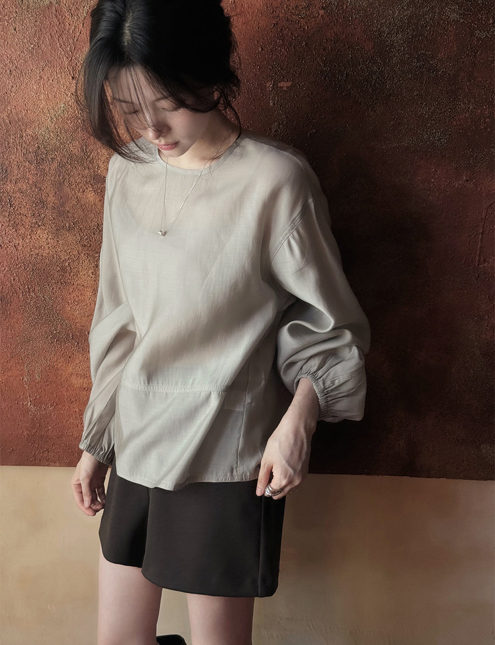 【F60680】輕熟知性・復古色系簡約長袖套頭襯衫260825