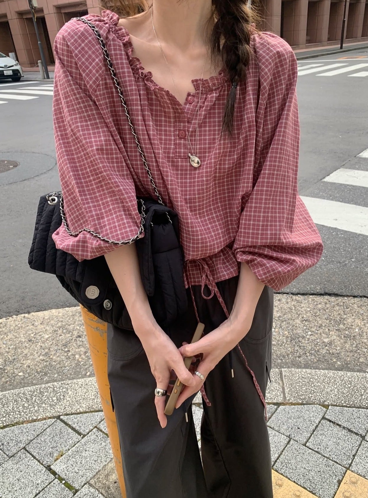 【F60672】復古輕質感・縮腰綁帶格紋長袖襯衫260825