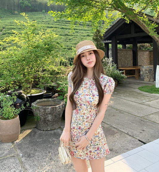 【L7038】Y.JIA法式浪漫度假風🌸復古碎花百搭收腰顯瘦圓領短版連身洋裝260602