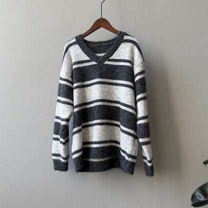 【Y25109】 實拍慵懶條紋V領毛衣＋圍巾(含羊毛3%) 251023