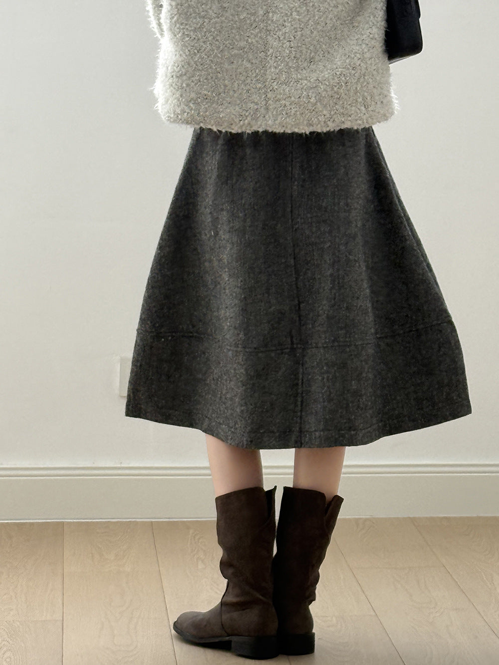 【Y8076】實拍氣質羊毛30%毛呢微花苞傘裙251201