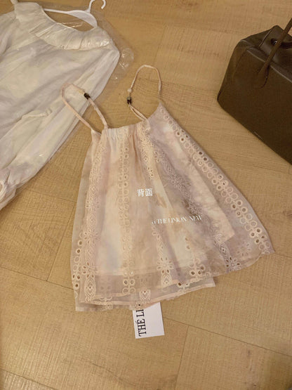 【L10690】夏日精緻女孩✨時髦鏤空刺繡工藝百搭休閒細肩帶上衣260511