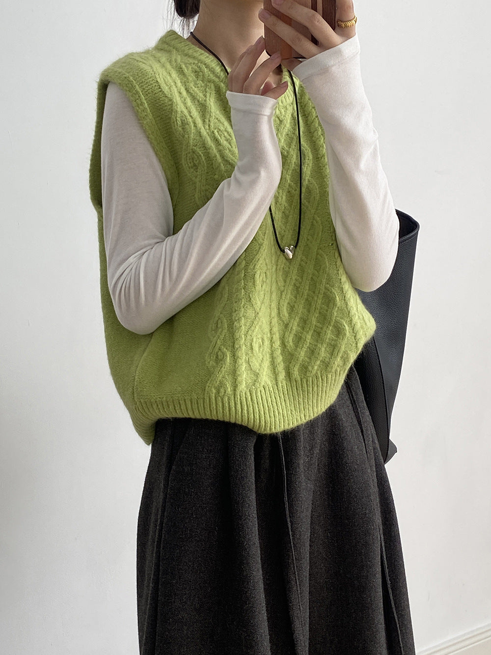 【YP2617】 實拍圓領麻花軟糯針織背心251023