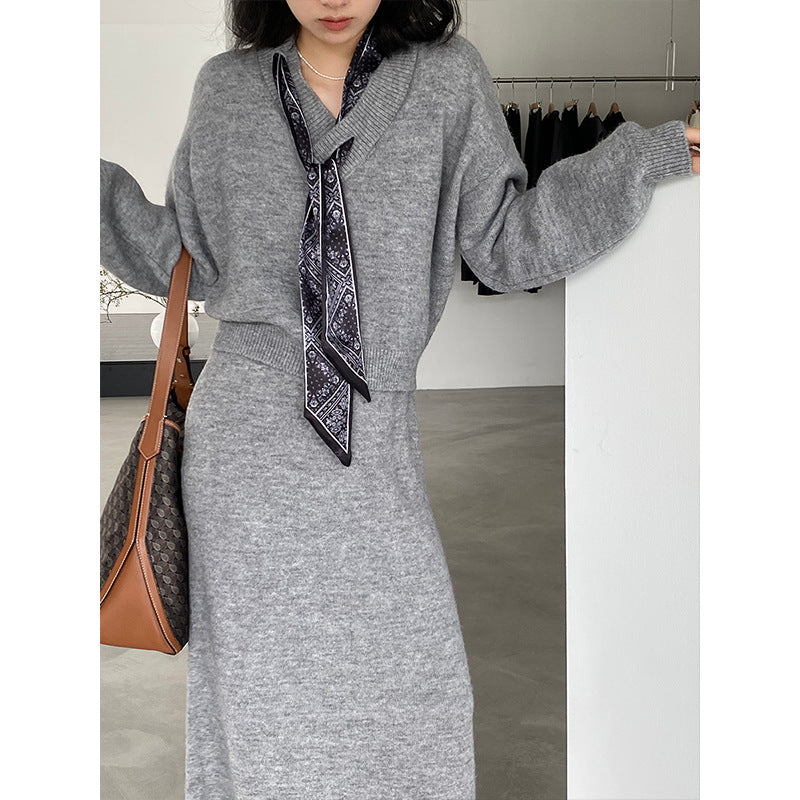 【cim823】實拍韓系軟糯短版針織毛衣+絲巾+針織長裙251030